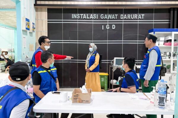 Kementerian Kesehatan RI (Kemenkes) bersama Pimpinan Pusat Muhammadiyah mengambil langkah konkrit mengatasi kekurangan dokter di Indonesia. Menteri Kesehatan Budi Gunadi Sadikin secara resmi meluncurkan Program Studi Kedokteran (Sarjana dan Profesi Dokter) di Universitas Muhammadiyah Magelang (UNIMMA).