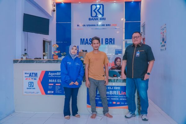 BRI Branch Office Situbondo mengoperasikan 369 BRILink Agen yang melayani berbagai transaksi perbankan dengan volume mencapai Rp3 miliar per bulan, mendukung inklusi keuangan dan ekonomi kerakyatan
