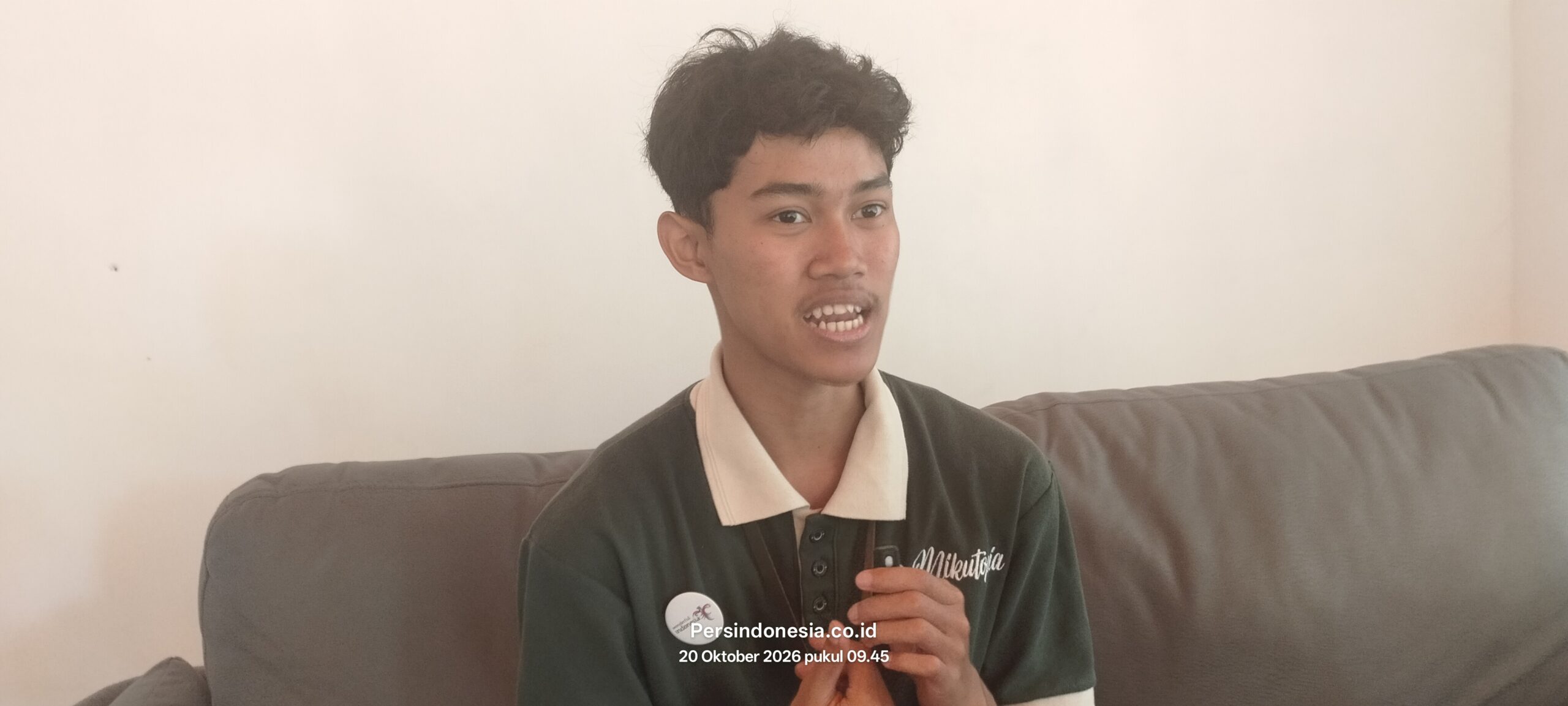 Kolam renang yang masih dalam tahap pembangunan di area Mikutopia.