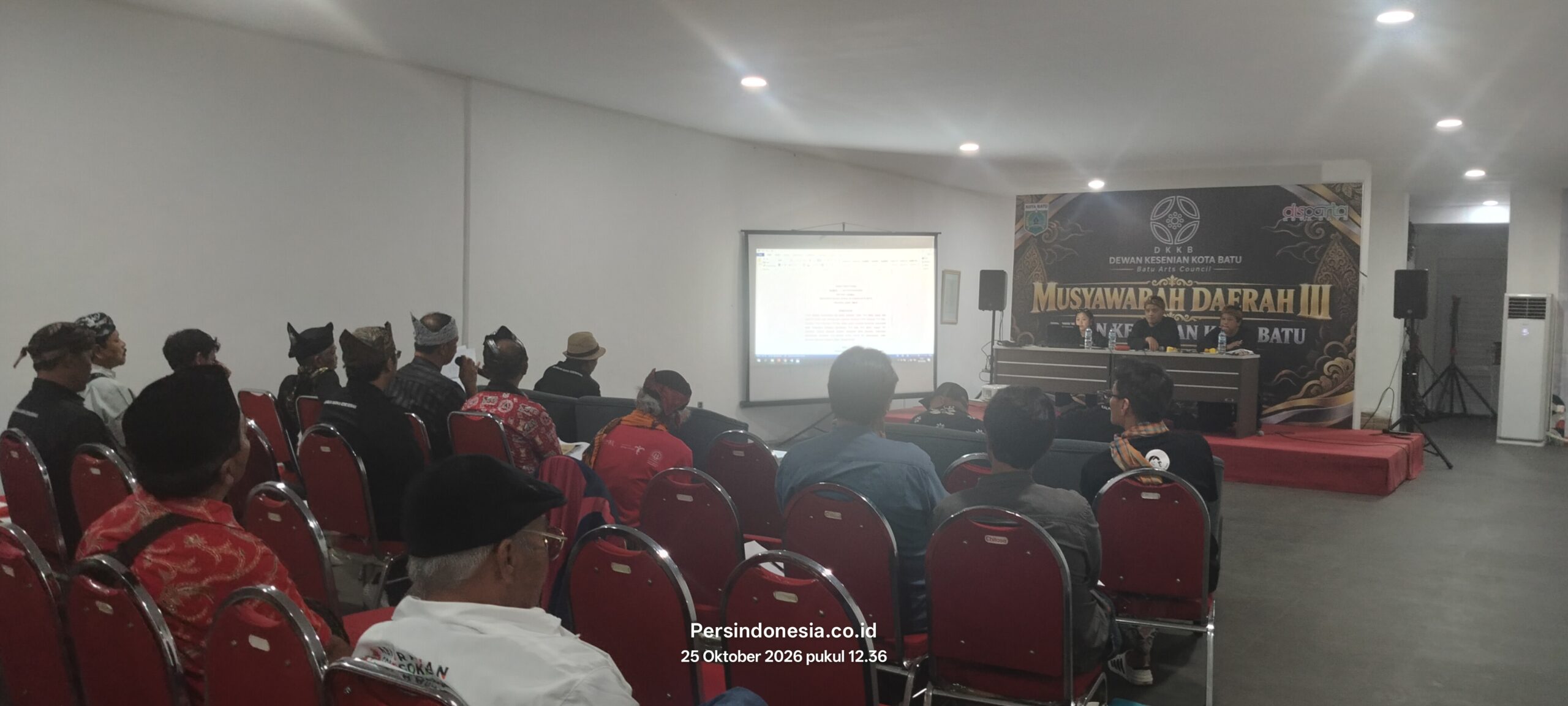 Sunarto, S.Sos. menerima penetapan sebagai Ketua Umum DKKB periode 2026–2031 dalam Musda III.